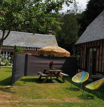 Vila Les Hirondelles Ingouville Exteriér fotografie